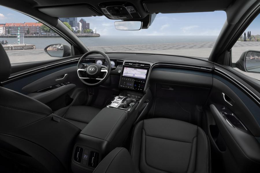 Интерьер Hyundai Tucson Hybrid (NX4) 2021 года  (фото 4 из 11)